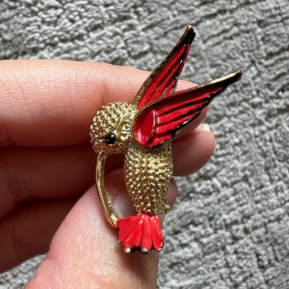 Gerrys Vintage Hummingbird Brooch